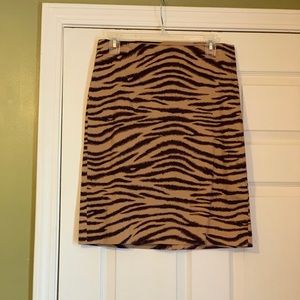 Jones New York Animal print skirt